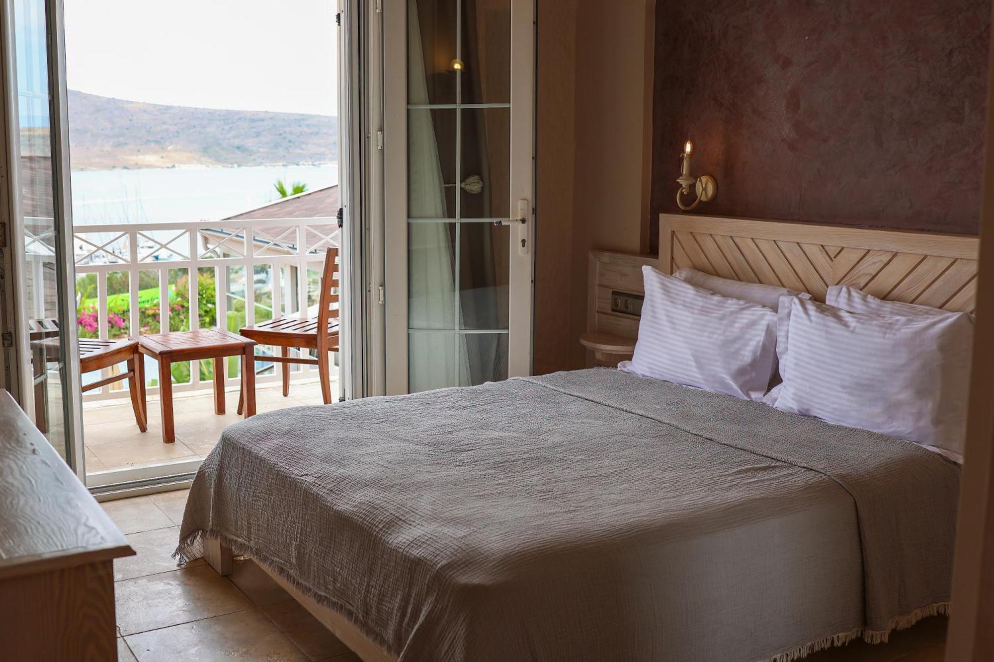 Marin Alacati Hotel エクステリア 写真