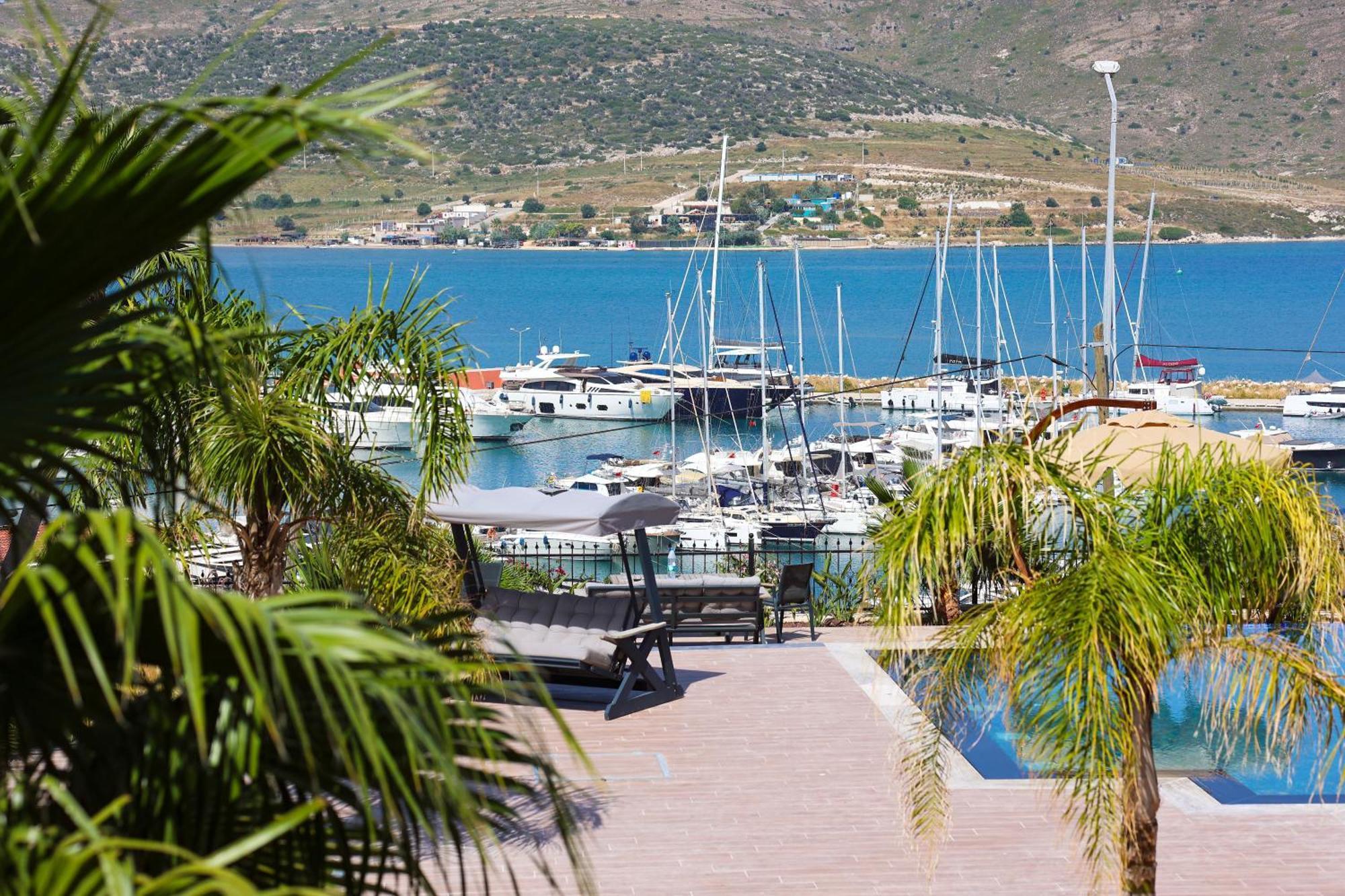 Marin Alacati Hotel エクステリア 写真