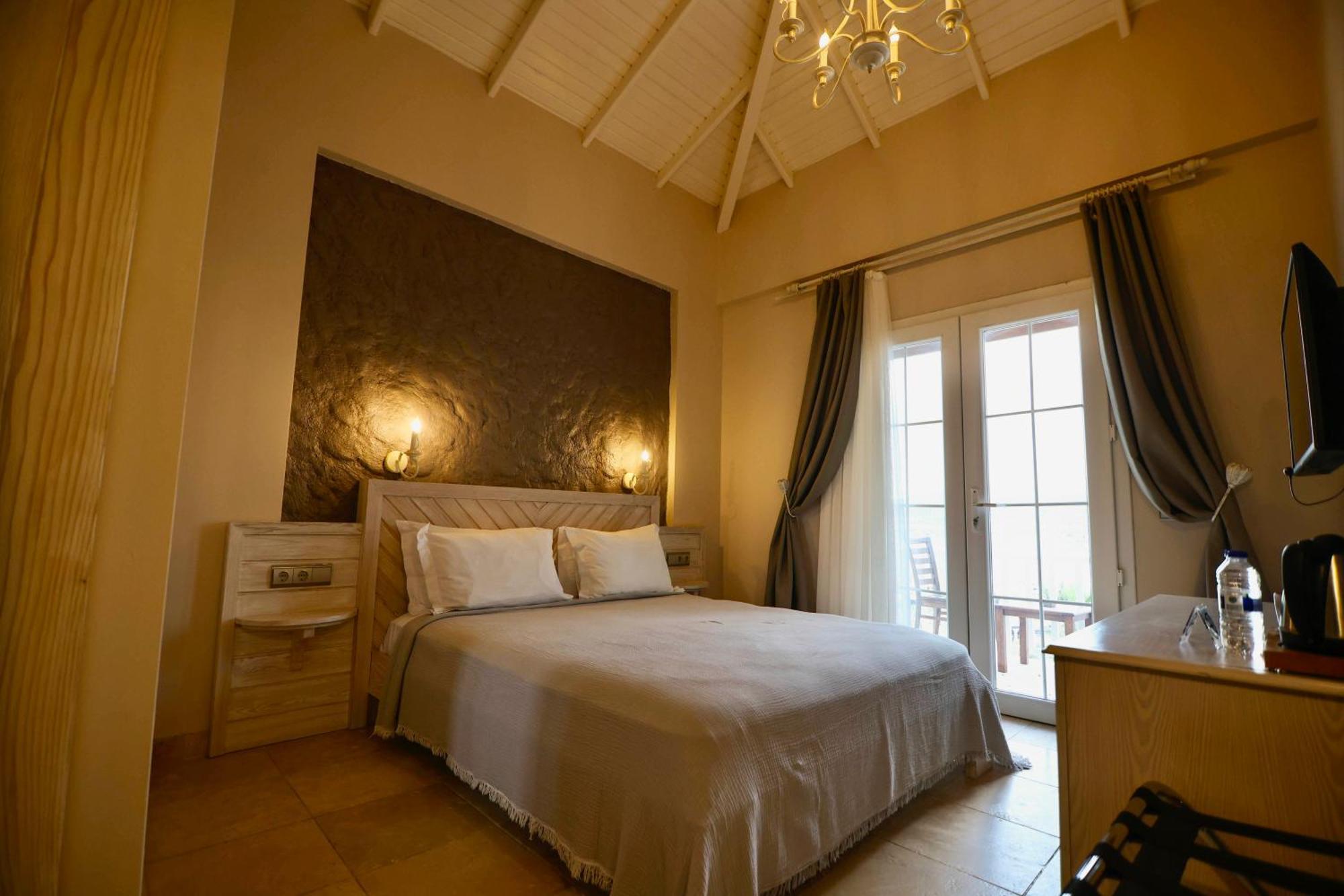 Marin Alacati Hotel エクステリア 写真