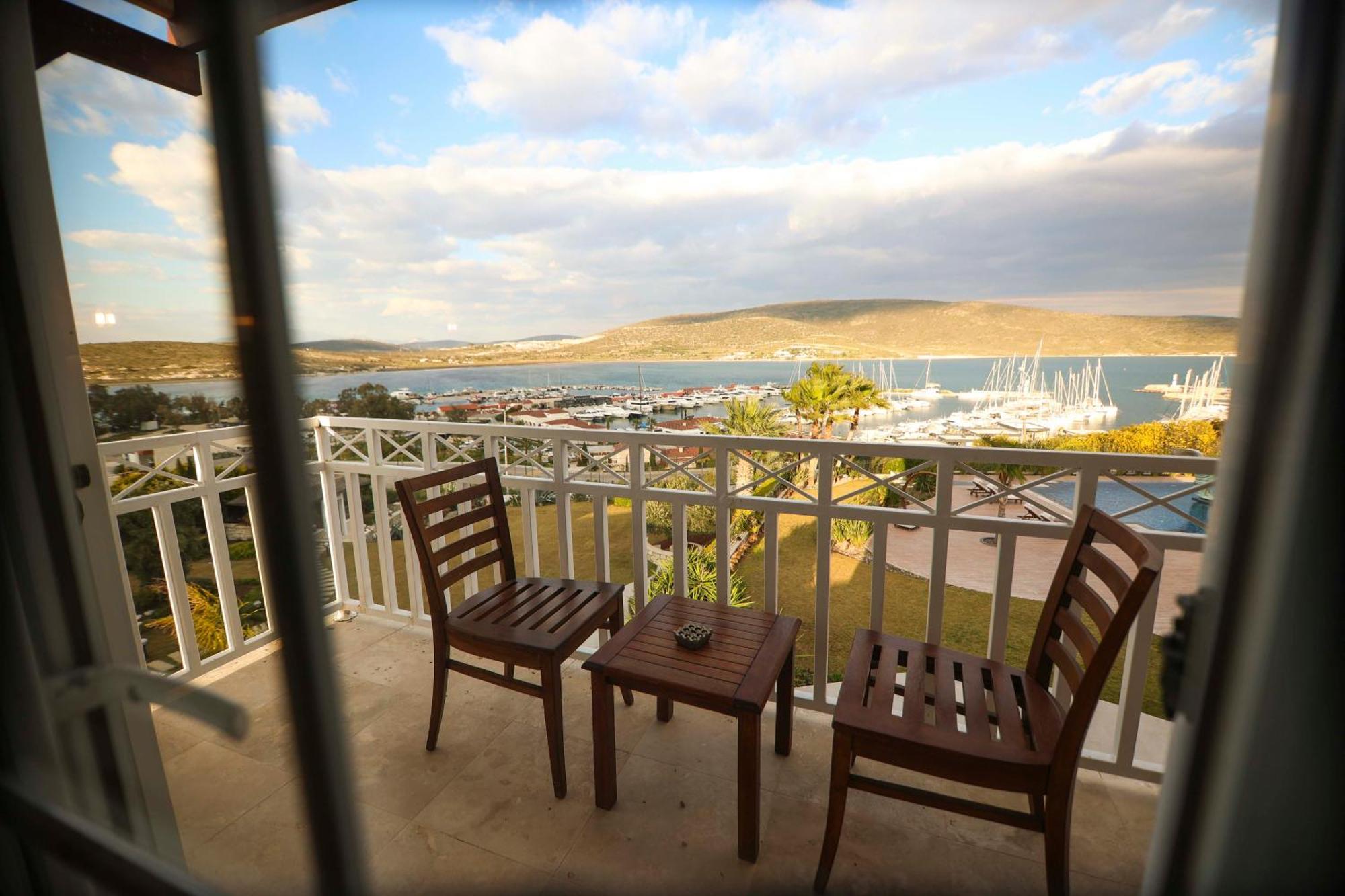 Marin Alacati Hotel エクステリア 写真